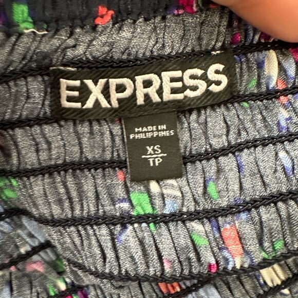 Express blue floral pull on pleated mini skirt size XS - Picture 5 of 11